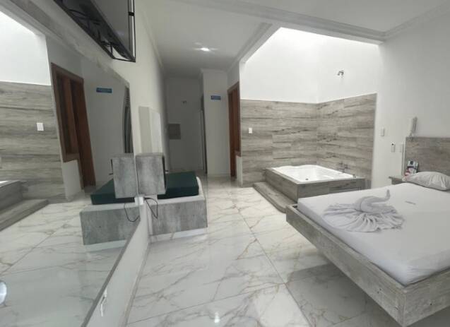 Cuarto con jacuzzi